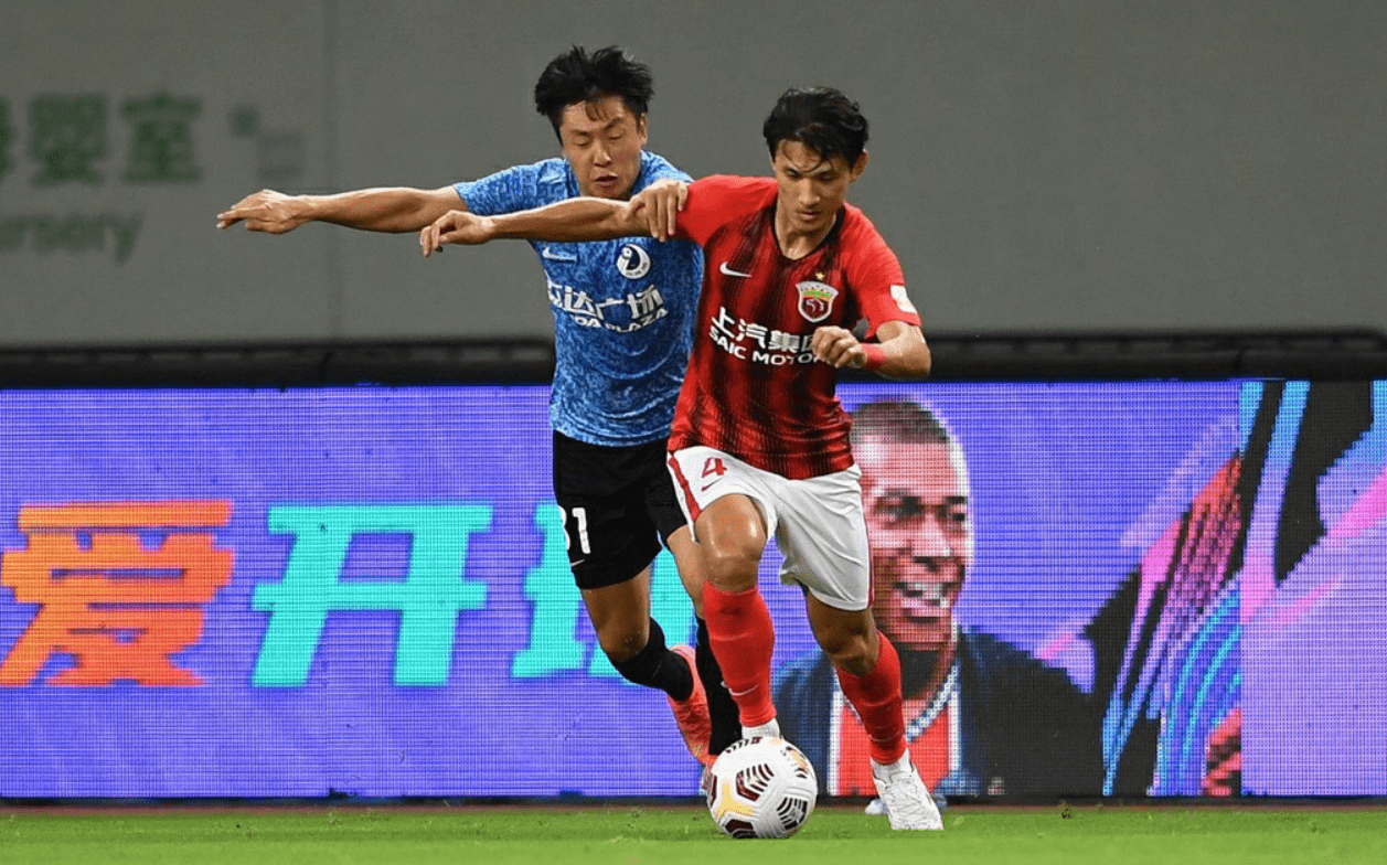 洞庭鲸鲨队鏖战三湘黑豹队，游泳超级杯失利，核心复出即建功。外援联手发威(洞庭湖决口抢险救援最新进展)