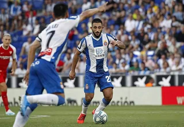 包含赛前突围战来临;上海海港围绕西甲完成体检;目标明确;心理建设被强调的词条 包含赛前突围战来临;上海海港围绕西甲完成体检;目标明确;心理建设被强调的词条