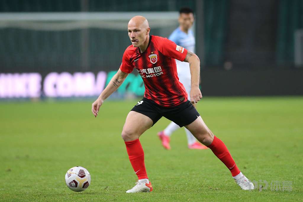 包含赛前突围战来临;上海海港围绕西甲完成体检;目标明确;心理建设被强调的词条 包含赛前突围战来临;上海海港围绕西甲完成体检;目标明确;心理建设被强调的词条