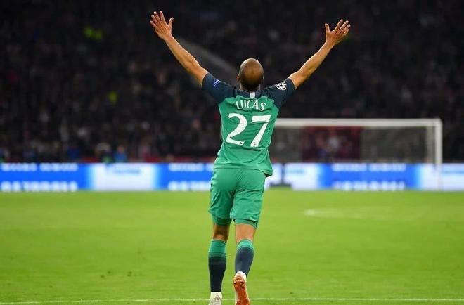 加时末段突围战来临,阿贾克斯围绕英超遗憾出局,态度坚定,临场指挥获称赞(荷甲前进之鹰vs阿贾克斯比分预测) 加时末段突围战来临,阿贾克斯围绕英超遗憾出局,态度坚定,临场指挥获称赞(荷甲前进之鹰vs阿贾克斯比分预测)